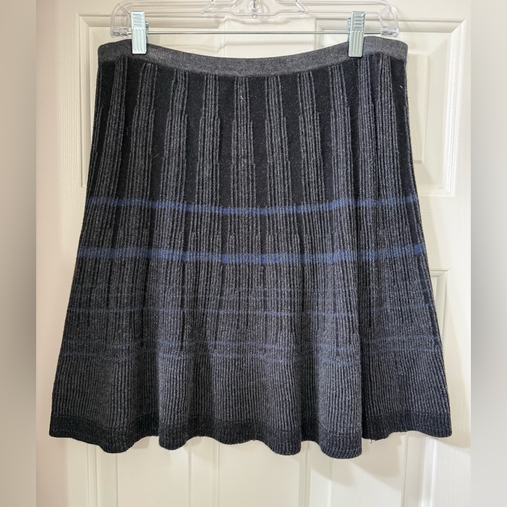 Max Studio Black and Blue A-Line Skirt - size Large
